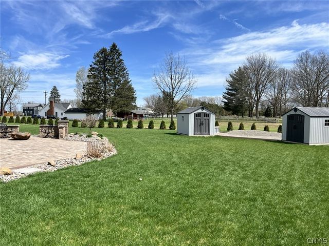 1410 Allen Road, Clay, NY 13212