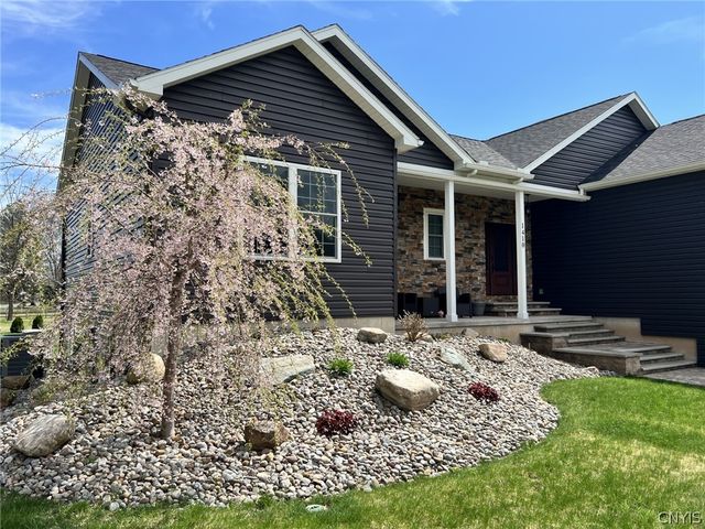1410 Allen Road, Clay, NY 13212