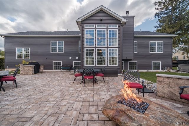 1410 Allen Road, Clay, NY 13212