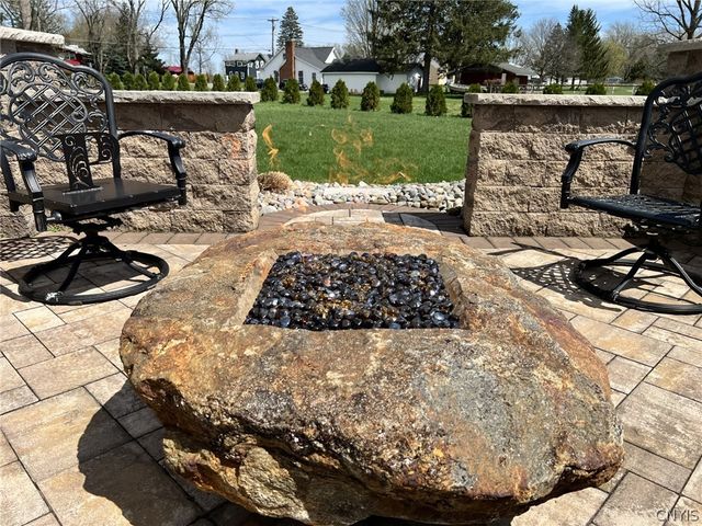 1410 Allen Road, Clay, NY 13212
