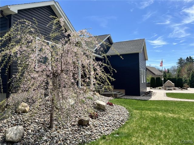 1410 Allen Road, Clay, NY 13212