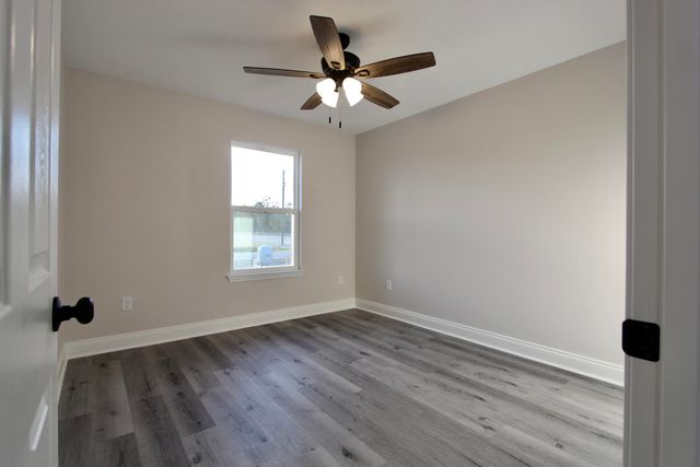 5435 Bayleaf Drive, Crestview, FL 32539