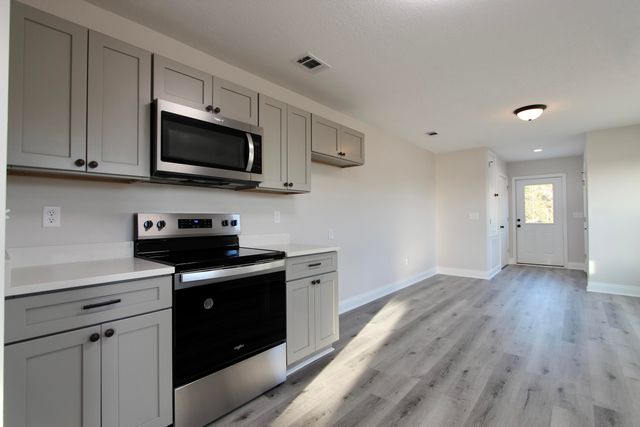 5435 Bayleaf Drive, Crestview, FL 32539