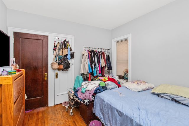 5105 W School Street, Chicago, IL 60641