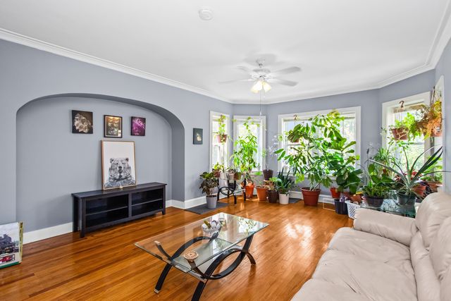 5105 W School Street, Chicago, IL 60641