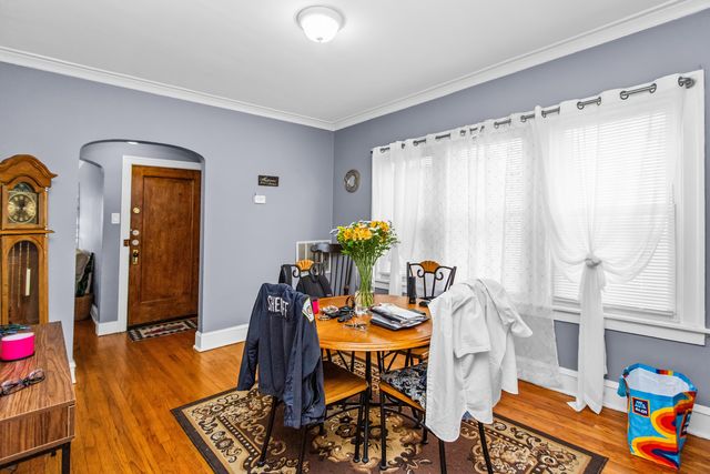 5105 W School Street, Chicago, IL 60641