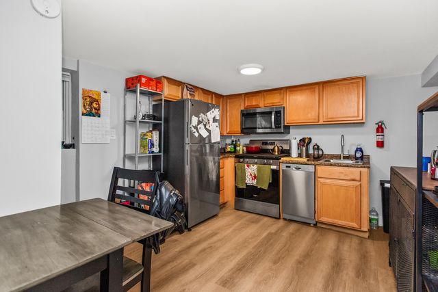 5105 W School Street, Chicago, IL 60641