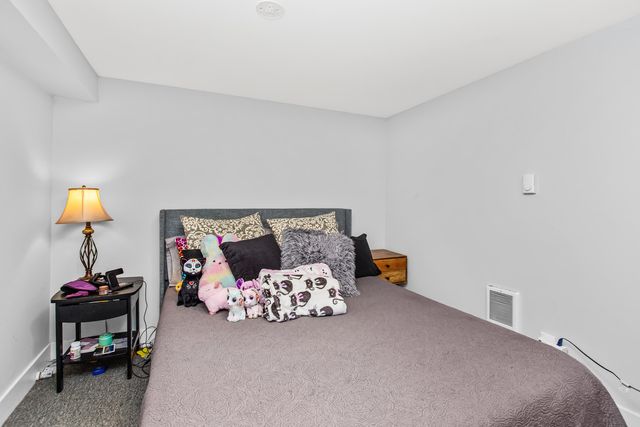 5105 W School Street, Chicago, IL 60641