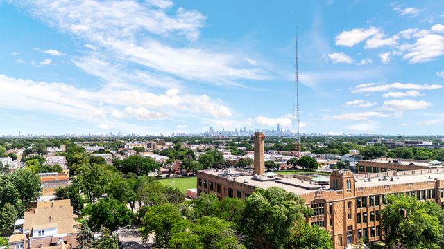 5105 W School Street, Chicago, IL 60641
