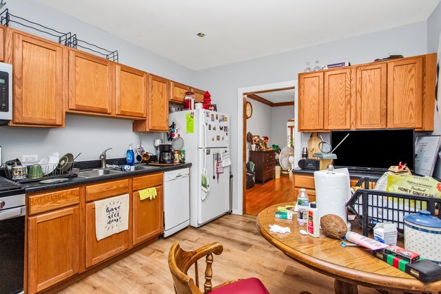 5105 W School Street, Chicago, IL 60641