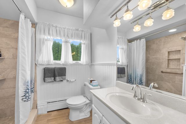 39 Adams Ave, North Andover, MA 01845