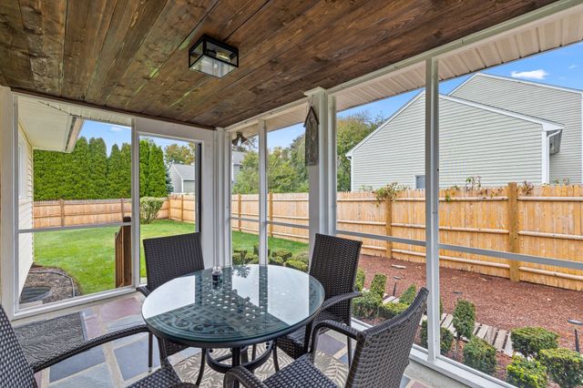 39 Adams Ave, North Andover, MA 01845
