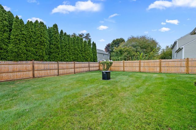 39 Adams Ave, North Andover, MA 01845