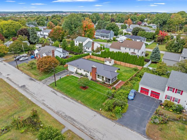 39 Adams Ave, North Andover, MA 01845