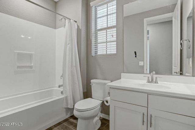 2048 S AGNES Lane, Gilbert, AZ 85295