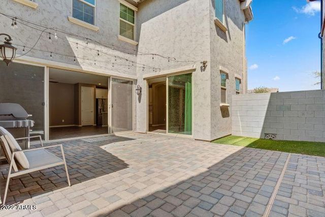 2048 S AGNES Lane, Gilbert, AZ 85295