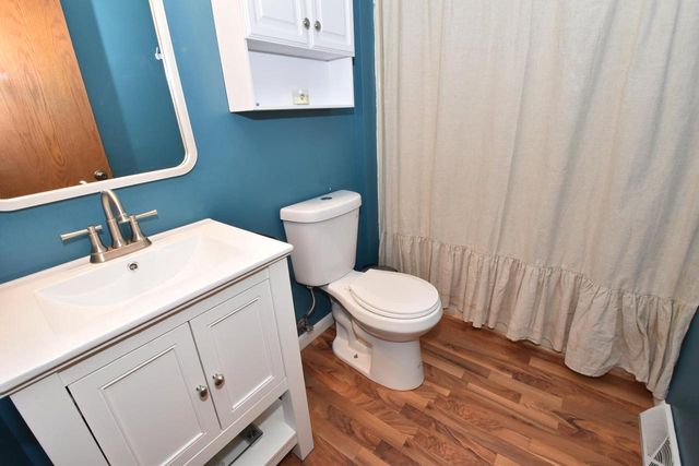 102 Mill AVENUE, Union Grove, WI 53182