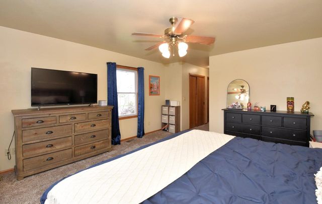 102 Mill AVENUE, Union Grove, WI 53182