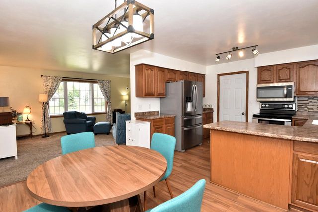 102 Mill AVENUE, Union Grove, WI 53182