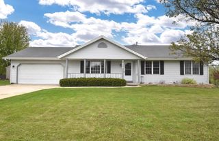 102 Mill AVENUE, Union Grove, WI 53182