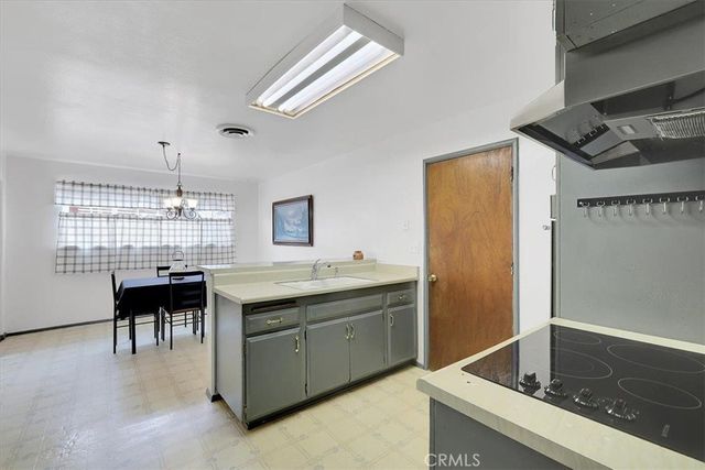 909 E 21st Street, Marysville, CA 95901