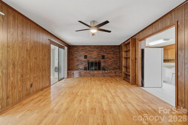 258 Nine Patch Lane, Taylorsville, NC 28681