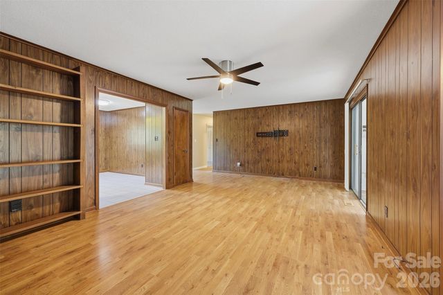 258 Nine Patch Lane, Taylorsville, NC 28681