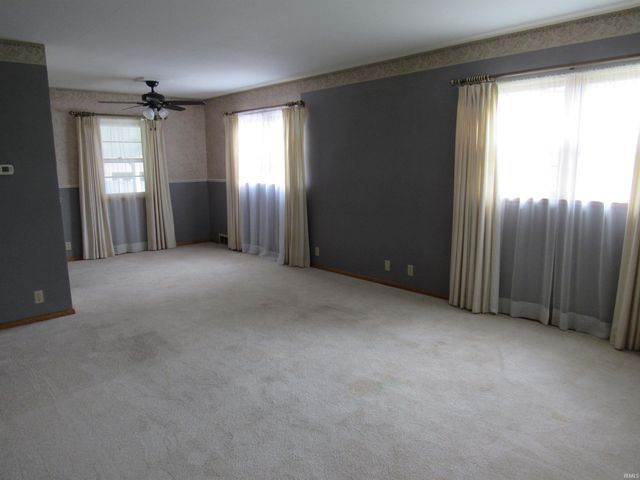 338 S DIXON Road, Kokomo, IN 46901