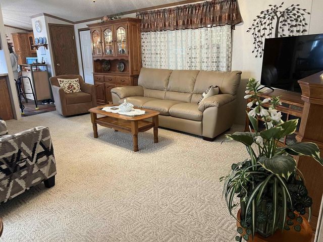 1529 S 12th Street, Prairie Du Chien, WI 53821