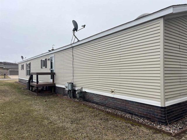 1529 S 12th Street, Prairie Du Chien, WI 53821