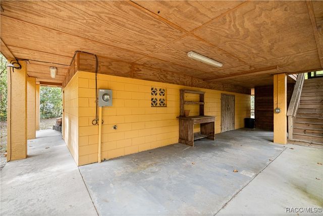 12144 N Goldendale Avenue, Dunnellon, FL 34433