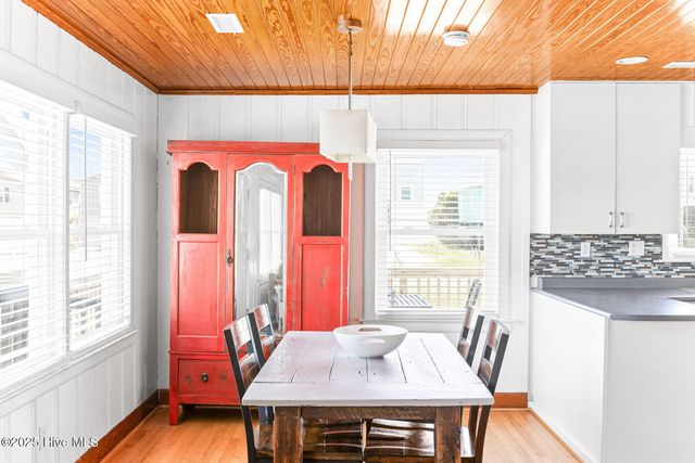 810a N Anderson Boulevard, Topsail Beach, NC 28445