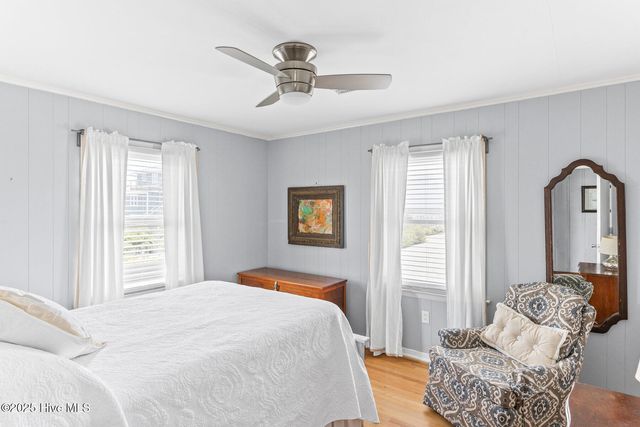 810a N Anderson Boulevard, Topsail Beach, NC 28445
