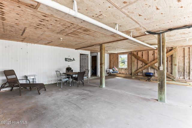 810a N Anderson Boulevard, Topsail Beach, NC 28445