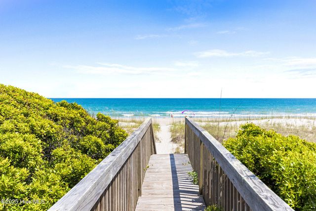 810a N Anderson Boulevard, Topsail Beach, NC 28445