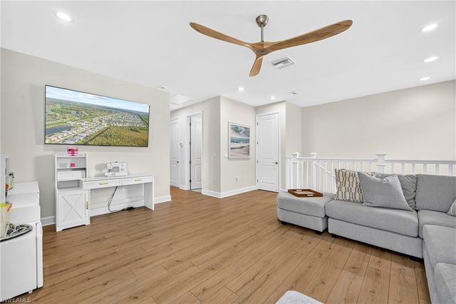 20702 Fair Oak LN, Estero, FL 33928