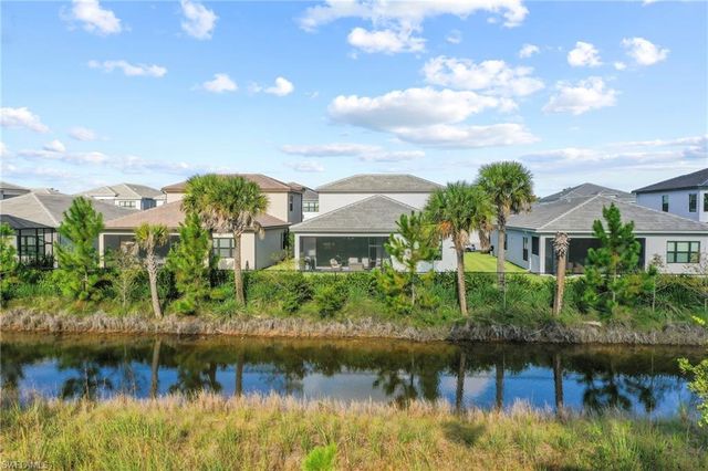 20702 Fair Oak LN, Estero, FL 33928