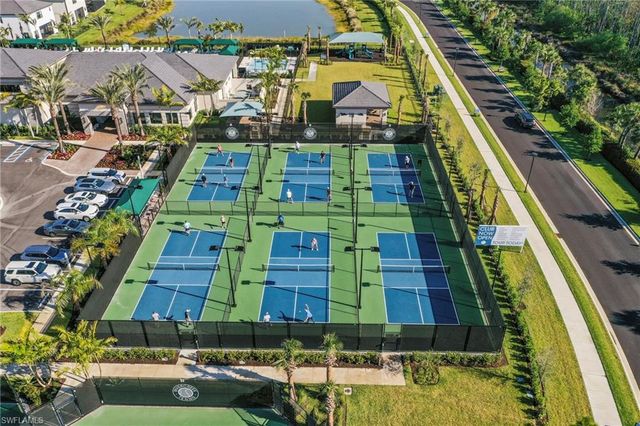 20702 Fair Oak LN, Estero, FL 33928