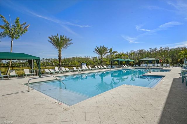 20702 Fair Oak LN, Estero, FL 33928