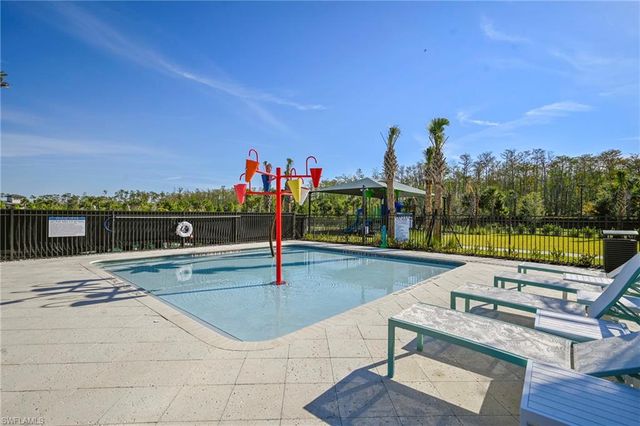 20702 Fair Oak LN, Estero, FL 33928