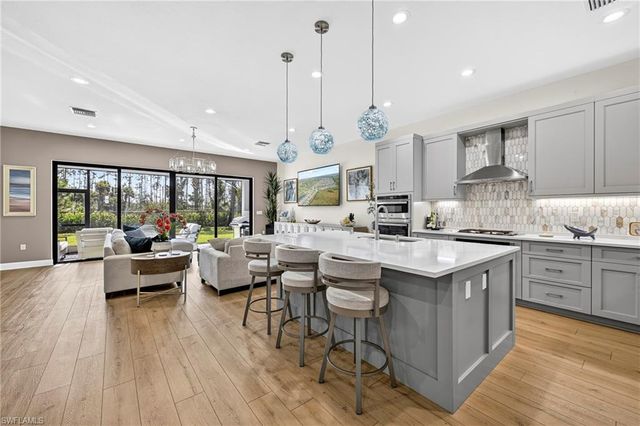 20702 Fair Oak LN, Estero, FL 33928