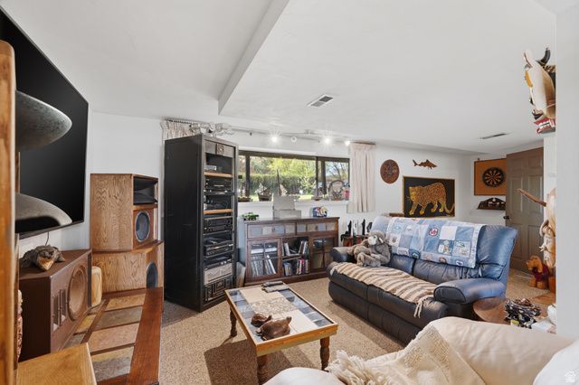 1661 W ALLEGHENY DR, Salt Lake City, UT 84123