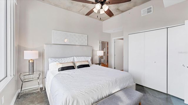 525 E JACKSON ST STREET 405, Orlando, FL 32801