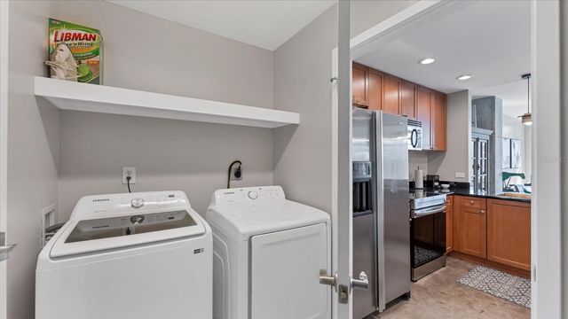 525 E JACKSON ST STREET 405, Orlando, FL 32801