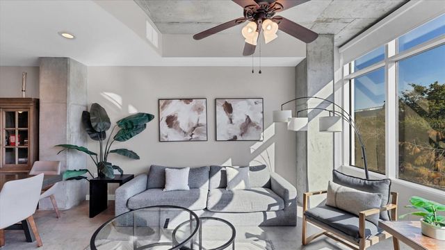 525 E JACKSON ST STREET 405, Orlando, FL 32801