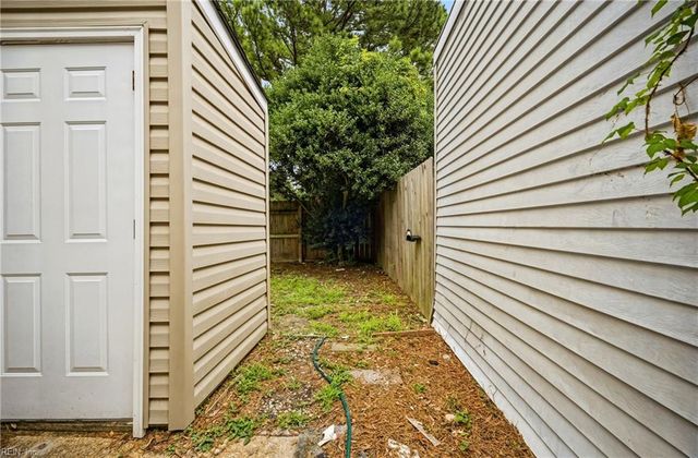1183 Meadow Sage LN, Virginia Beach, VA 23464
