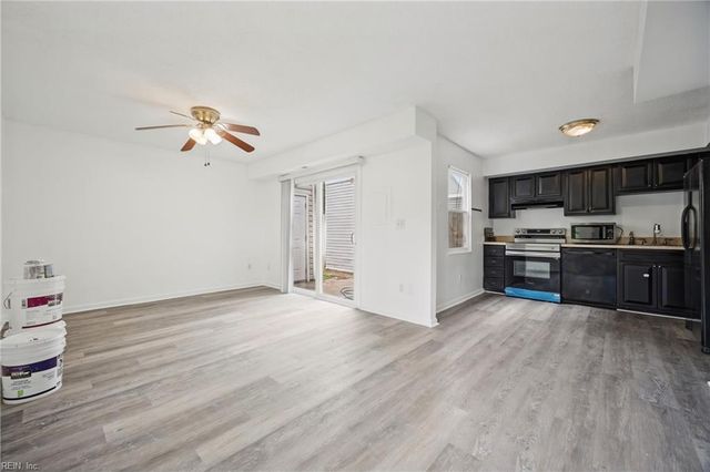 1183 Meadow Sage LN, Virginia Beach, VA 23464