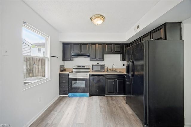 1183 Meadow Sage LN, Virginia Beach, VA 23464