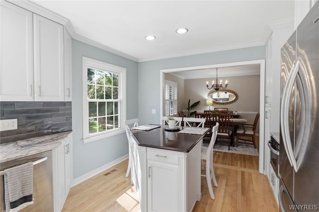 186 Bridle Path, Amherst, NY 14221