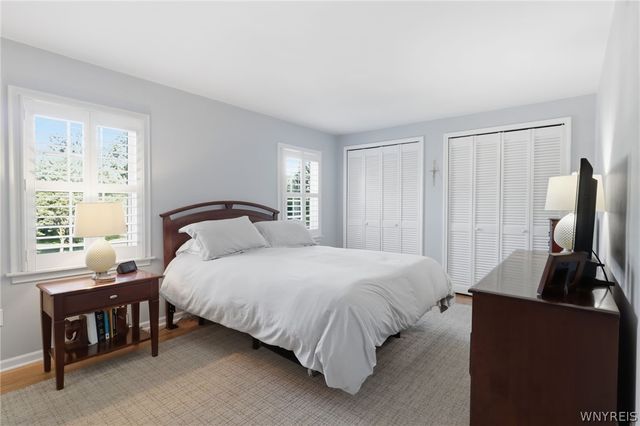 186 Bridle Path, Amherst, NY 14221